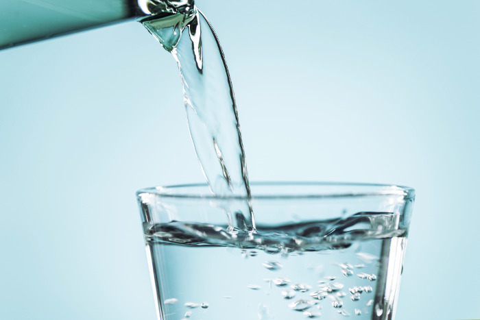 Agua ozonizada apta para beber
